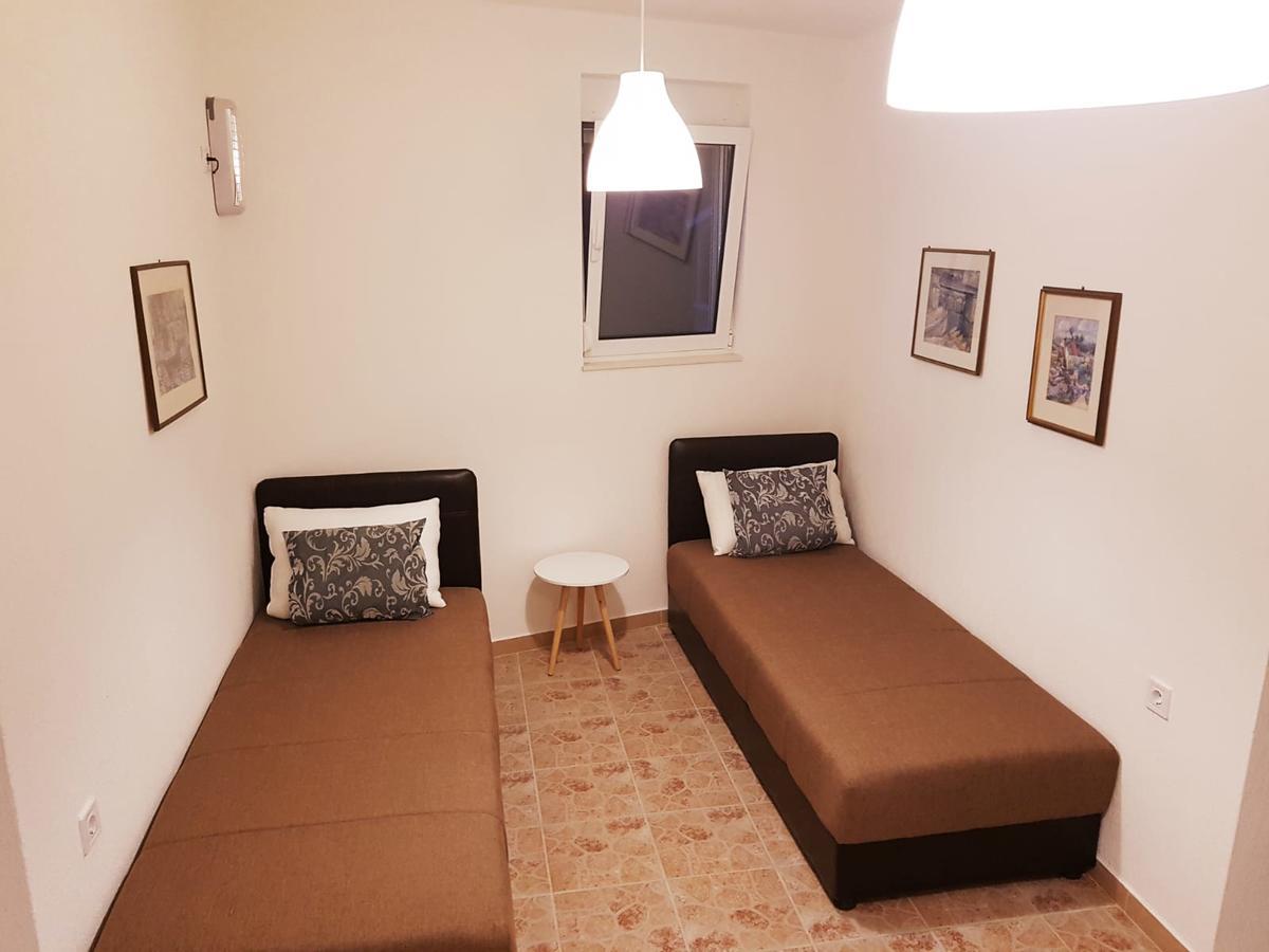 Tufio Apartmani Ulcinj Esterno foto